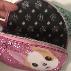 Kat Von D Makeup - 2 makeup bags. 1 kat von d and 1 too faced. Kat Von D Makeup - 2 makeup bags. 1 kat von d and 1 too faced.